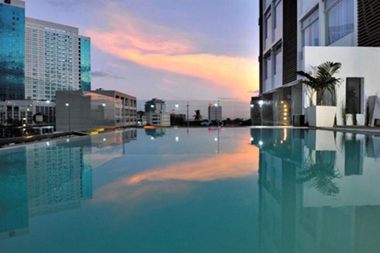 Wellcome Hotel Cebu Екстер'єр фото