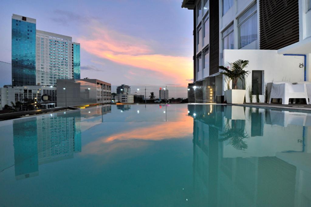 Wellcome Hotel Cebu Екстер'єр фото