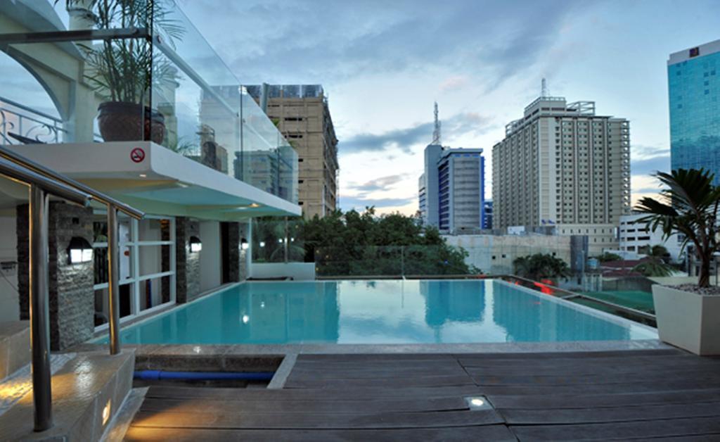 Wellcome Hotel Cebu Екстер'єр фото